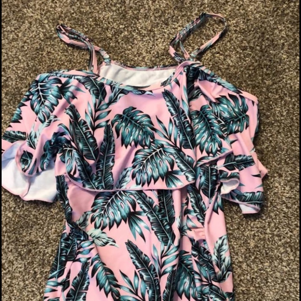 XL maternity swimsuit
